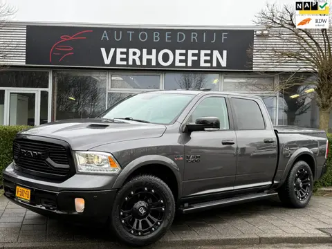 Dodge Ram 1500 5.7 V8 Quad Cab 6'4 -PANORAMADAK - ZWART LEDER - LAMARIE - STOEL VERW / VERKOEL - STU