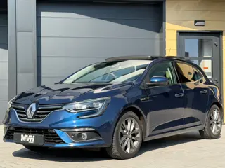 Renault Mégane 1.2 TCe Série Signature Exclusiv - Pano - Bose - Leder - Ambient - Camera - Massage -