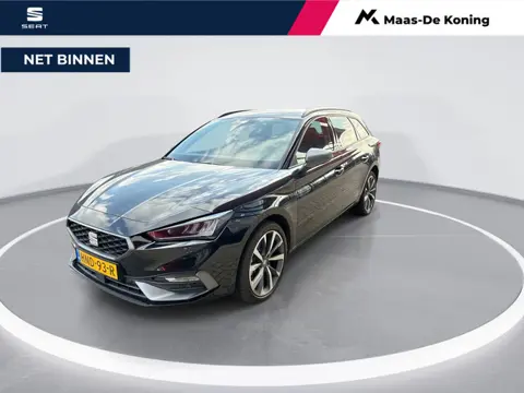 SEAT Leon Sportstourer 1.5 TSI 204pk DSG e-Hybrid FR Business · Camera · Apple/Android Car Play · Na