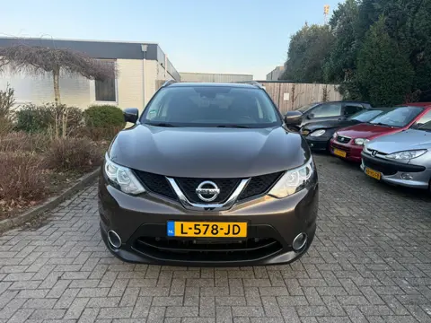 Nissan Qashqai 1.2 Connect Edition