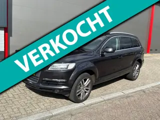 Audi Q7 4.2 FSI quattro 5+2