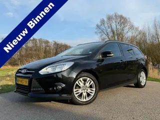 Ford Focus Wagon 1.0 EcoBoost Trend / Navi / Stoelverwarming / 16" Velgen / PDC / Cruise / LED / 6 V