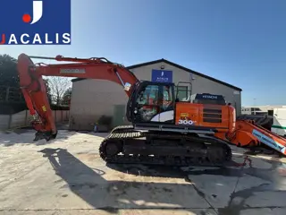 Hitachi ZX300LC-6 (bj 2020)