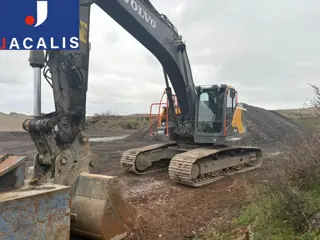 Volvo EC 300 E (bj 2021)