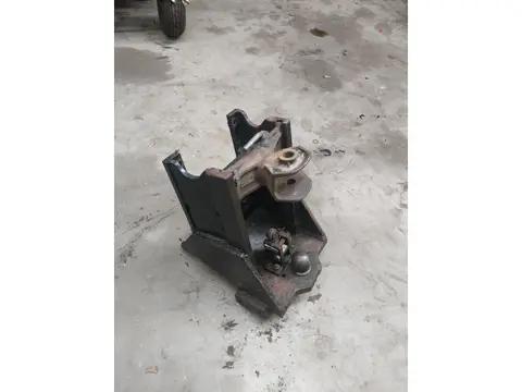 K80 Trekhaak Case CVX New holland TVT Steyr CVT