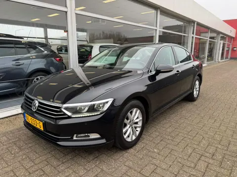 Volkswagen Passat 1.6 TDI Comfortline | 1e eigenaar | Automaat | Navigatie | Cruise control | Elektr