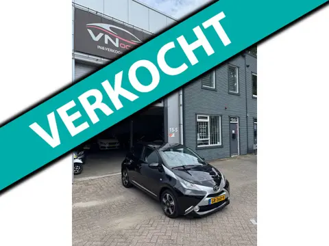 Toyota Aygo 1.0 VVT-i x-clusiv NAP CAMERA 5 DEURS BLUETOOTH