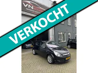 Opel Corsa 1.4-16V Cosmo AUTOMAAT 5 DEURS NIEUWE APK