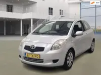 Toyota Yaris 1.3 VVTi Sol MMT AUTOMAAT AIRCO TREKHAAK 2 X SLEUTELS