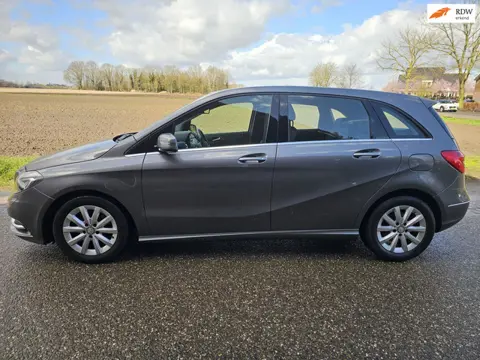Mercedes-Benz B-klasse 180 Ambition AUTOMAAT