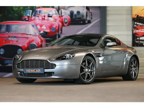 Aston Martin V8 Vantage 4.3 V8 (bj 2006)