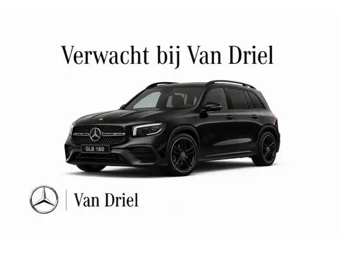 Mercedes-Benz GLB 180 AMG line | Pano Sound Keyless Memory
