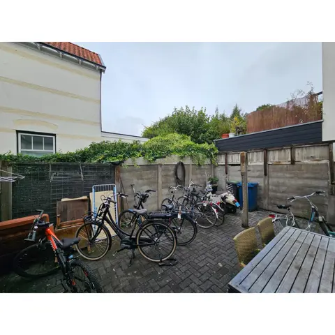 Woning aan de Langeweg te Apeldoorn