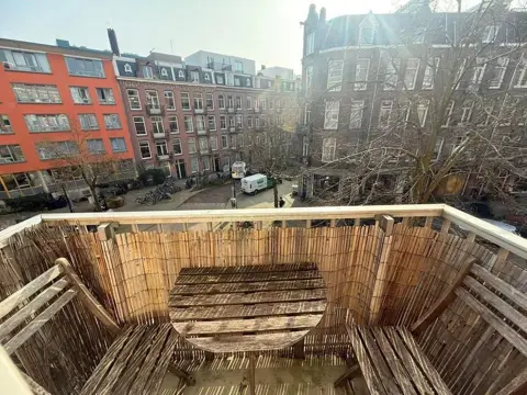 Woning aan de Andreas Bonnstraat te Amsterdam