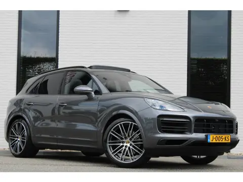 Porsche Cayenne 3.0 E-Hybrid / Sport-Chrono / Sport-Design / Luchtvering / Bose / Panorama / Vol Opt