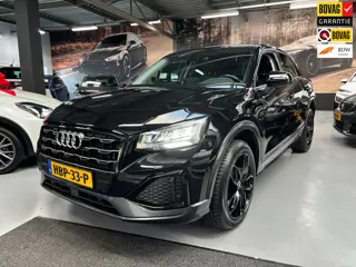 Audi Q2 35 TFSI S Edition / Camera / Navi / 18 inch