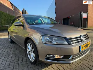 Volkswagen Passat 1.4 TSI Highline BlueMotion_LEER-NAVI_NETTE AUTO!!