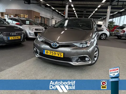 Toyota Auris 1.8 Hybrid Business Pro Automaat CAMERA/KEYLESS/NAVI/PDC/17INCH/STOELVERWARMING
