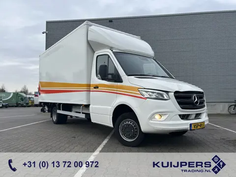 Mercedes-Benz Sprinter 317 1.9 CDI Euro 6 E / 143 dkm / Box / Loadlift / NL Van