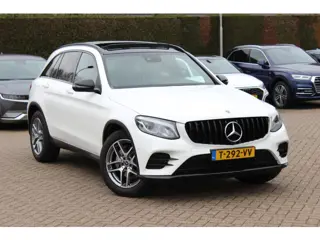 Mercedes-Benz GLC 250 4MATIC Business / Panoramadak / Camera / Navigatie / Leder&Alcantara / 19'' / 