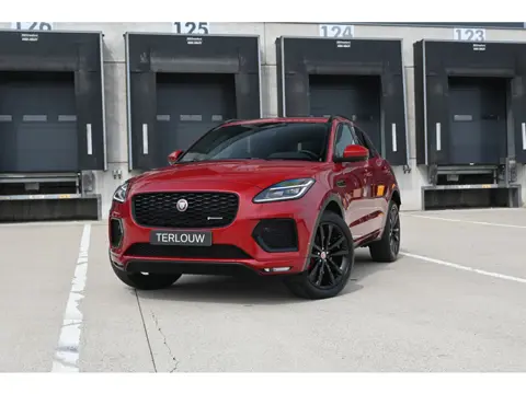 Jaguar E-Pace 1.5 P300e AWD R-Dynamic SE (bj 2022)