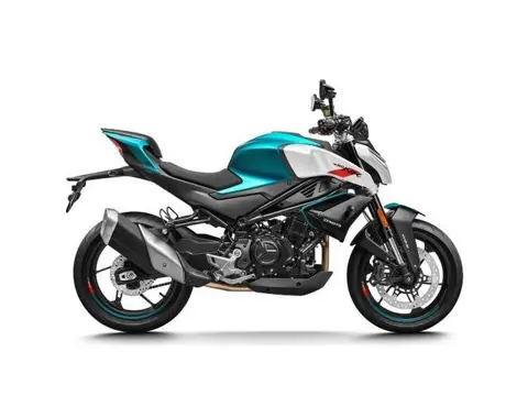 CFMOTO 450 NK (bj 2024)