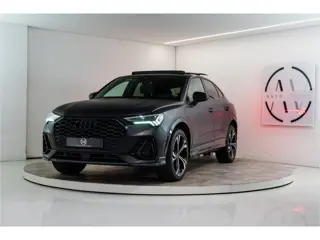 Audi Q3 Sportback 45 TFSI e Edition 245PK Matte Black | Pano | Sfeer | B&O | Memory | 12 MND Garanti