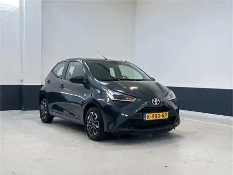Toyota Aygo 1.0 VVT-i x-fun| NL| 1 Eig | Airco| C.V | Bluetooth |