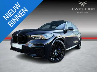 BMW X5 xDrive45e M-sport / pano / tr.hk / 22 inch