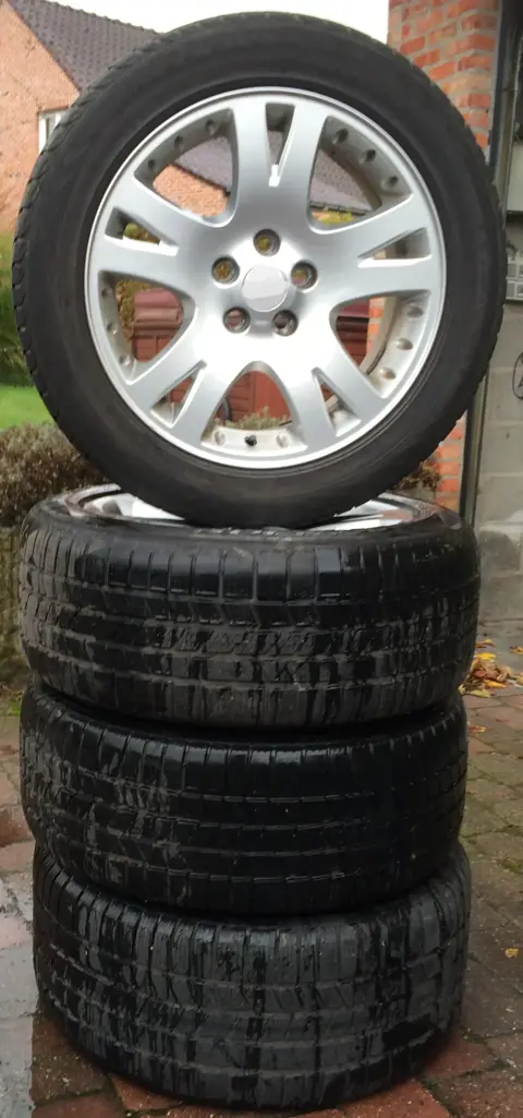 Landrover / Range Rover sport, discovery, type III & IV winterbanden op alu. velgen 9J X 19 ET 53