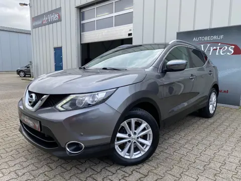 Nissan Qashqai 1.2 Tekna Clima / Cruise / Panoramadak / Stoelverw. / PDC V&A / LMV