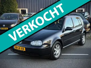 Volkswagen Golf 1.6-16V