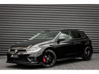 Volkswagen POLO 1.0 TSI 110PK DSG R-LINE / FULL BLACK / VERLAGINGSVEREN / APPLE CARPLAY / LED KOPLAM