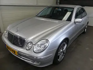 Mercedes-Benz E-klasse 240 Avantgarde - Automaat - Mooie Auto