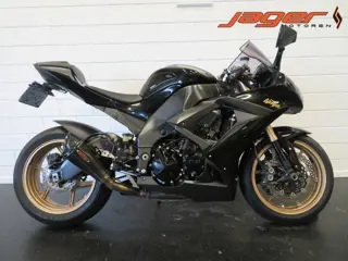 Kawasaki NINJA ZX-10R ZX10R BLACK EDITION! (bj 2011)