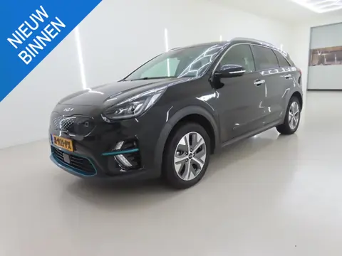 KIA E-NIRO DYNAMICPLUSLINE 64 KWH I TREKHAAK I 100% SOH I 3-FASE I APPLE CARPLAY I P-CAMERA I ADAPTI