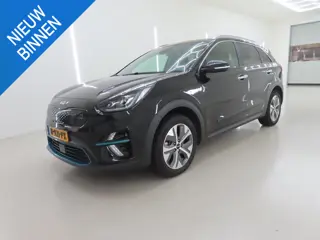 KIA E-NIRO DYNAMICPLUSLINE 64 KWH I TREKHAAK I 100% SOH I 3-FASE I APPLE CARPLAY I P-CAMERA I ADAPTI