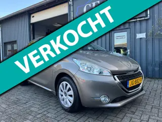 Peugeot 208 1.2 VTi Allure 2014 APK NAP AIRCO