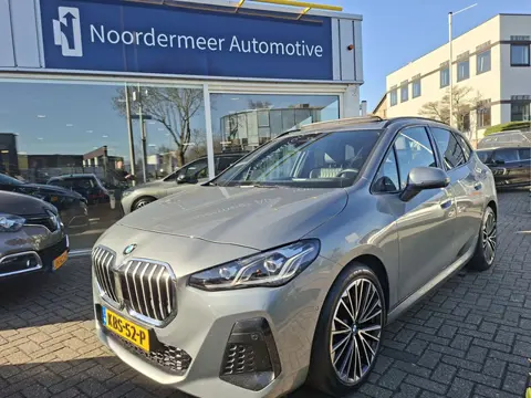 BMW 2-serie Active Tourer 218i M- sport leer / camera / panoramadak / HD / navigatie