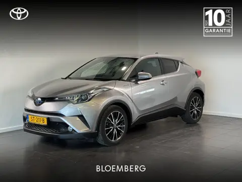 Toyota C-HR 1.8 Hybrid Dynamic | Trekhaak | Navigatie | Stoelverwarming | Keyless |