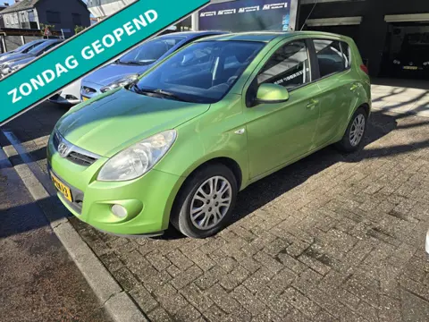 Hyundai I20 1.4i Dynamic XL | INRUILKOOPJE ZO MEE | APK TOT 26-09 | AIRCO | ELEC RAMEN |