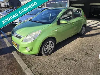 Hyundai I20 1.4i Dynamic XL | INRUILKOOPJE ZO MEE | APK TOT 26-09 | AIRCO | ELEC RAMEN |