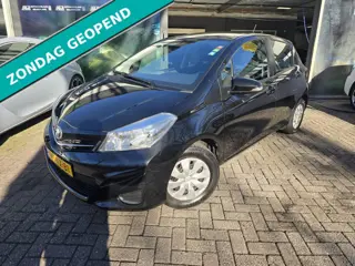 Toyota Yaris 1.0 VVT-i Now | 1E EIGENAAR | 12MND GARANTIE | AIRCO | ELEC RAMEN | NW APK |