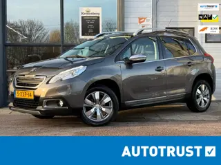 Peugeot 2008 1.2 PureTech Allure, Pano, NAP, NAVI
