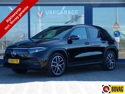 Mercedes-Benz EQA 300 4MATIC AMG Line 67 kWh, SOH 97.5% / Elektr. Trekhaak / Sensoren + Camera / Ful