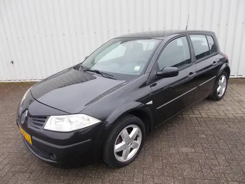 Renault Mégane 2.0-16V Business Line ( NW. APK KEURING BIJ VERKOOP )