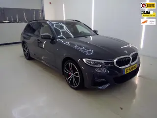 BMW 3-serie Touring 330e eDrive 184PK Edition M-sport+Bruin-Leder+Dravit-Grau+Parking Pack+Trekhaak-