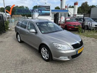 Škoda Octavia Combi 1.4 TSI Elegance Bns*AUTOMAAT*TREKHAAK*XENON*