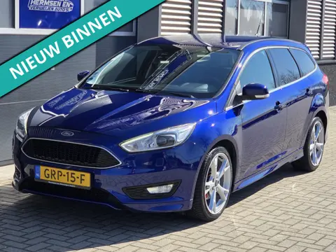 Ford Focus 1.0 EcoBoost 125pk ST-line vol opties!