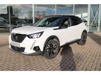 Peugeot 2008 1.2 PureTech 130pk GT Automaat Airco Navi Panoramadak Carplay Nieuwstaat